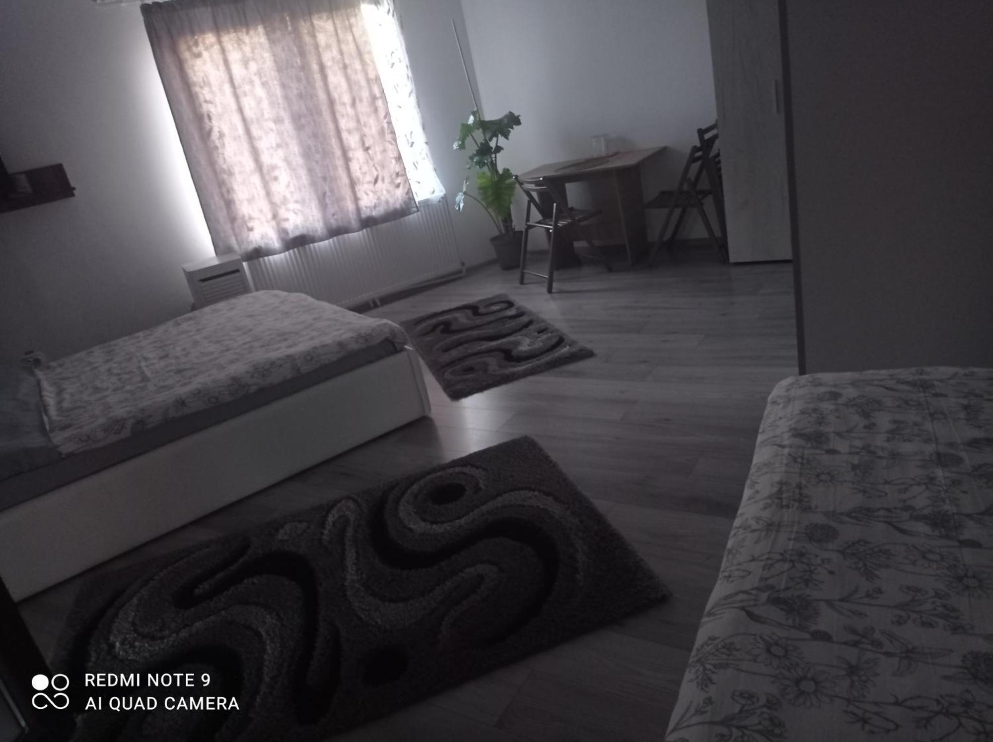 Casa Rool Hotel Turda Bilik gambar